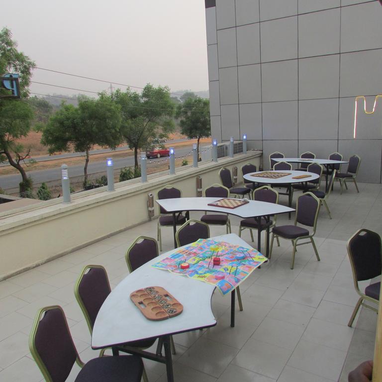 Petrus Hotels Royale Abuja Dış mekan fotoğraf
