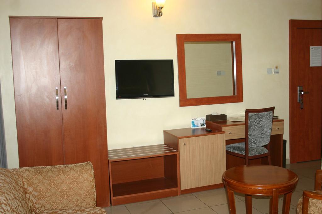 Petrus Hotels Royale Abuja Dış mekan fotoğraf