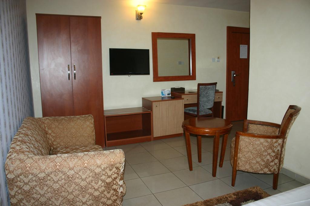 Petrus Hotels Royale Abuja Dış mekan fotoğraf