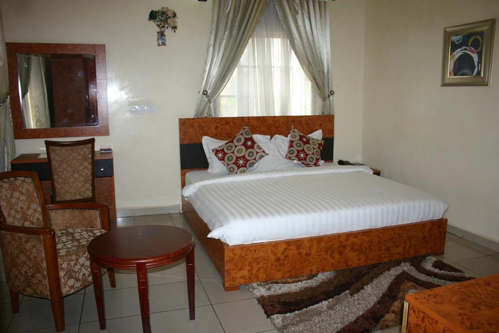 Petrus Hotels Royale Abuja Dış mekan fotoğraf